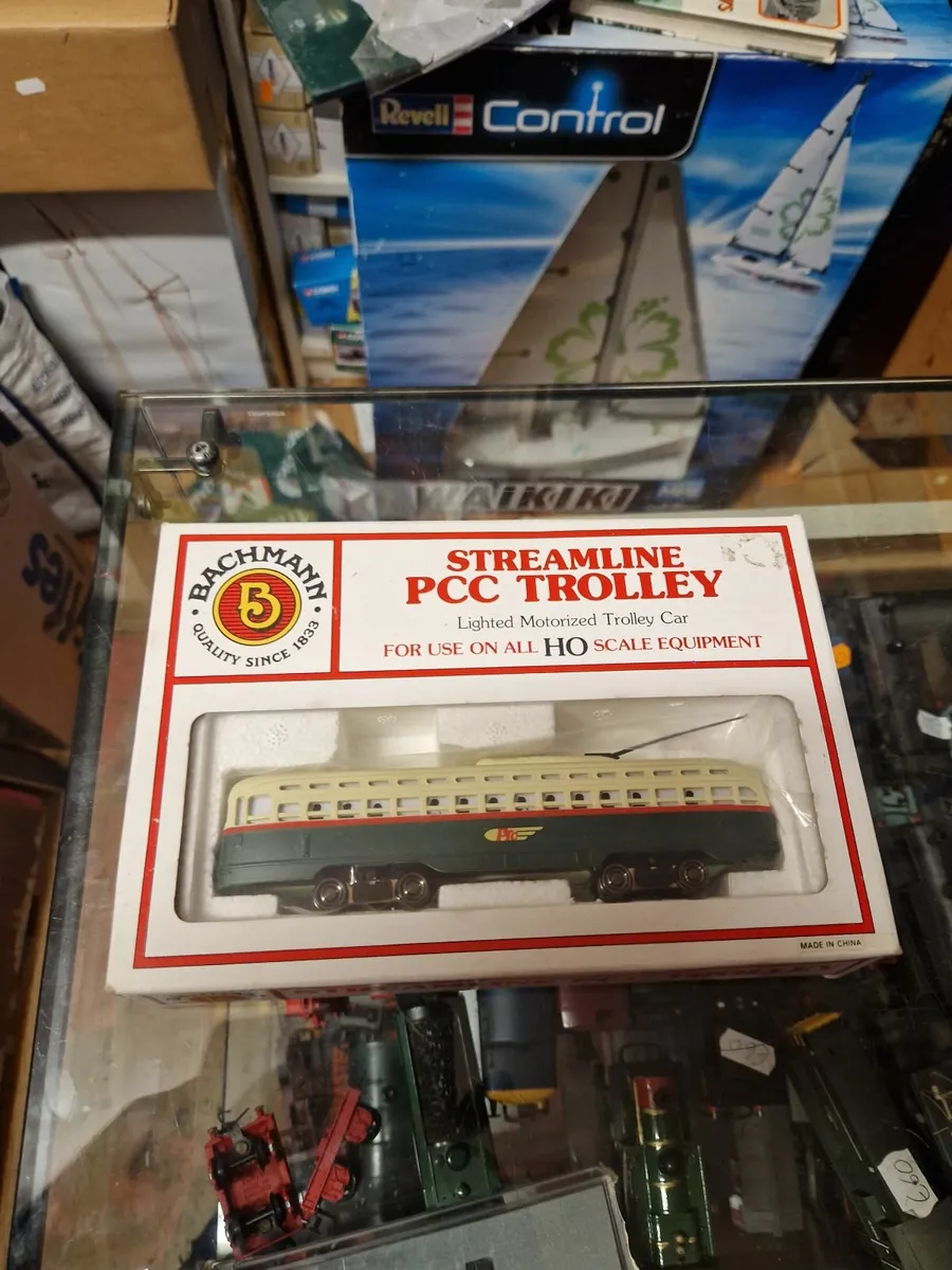 Hornby Bachmann American Steamline Trolly - Image 1
