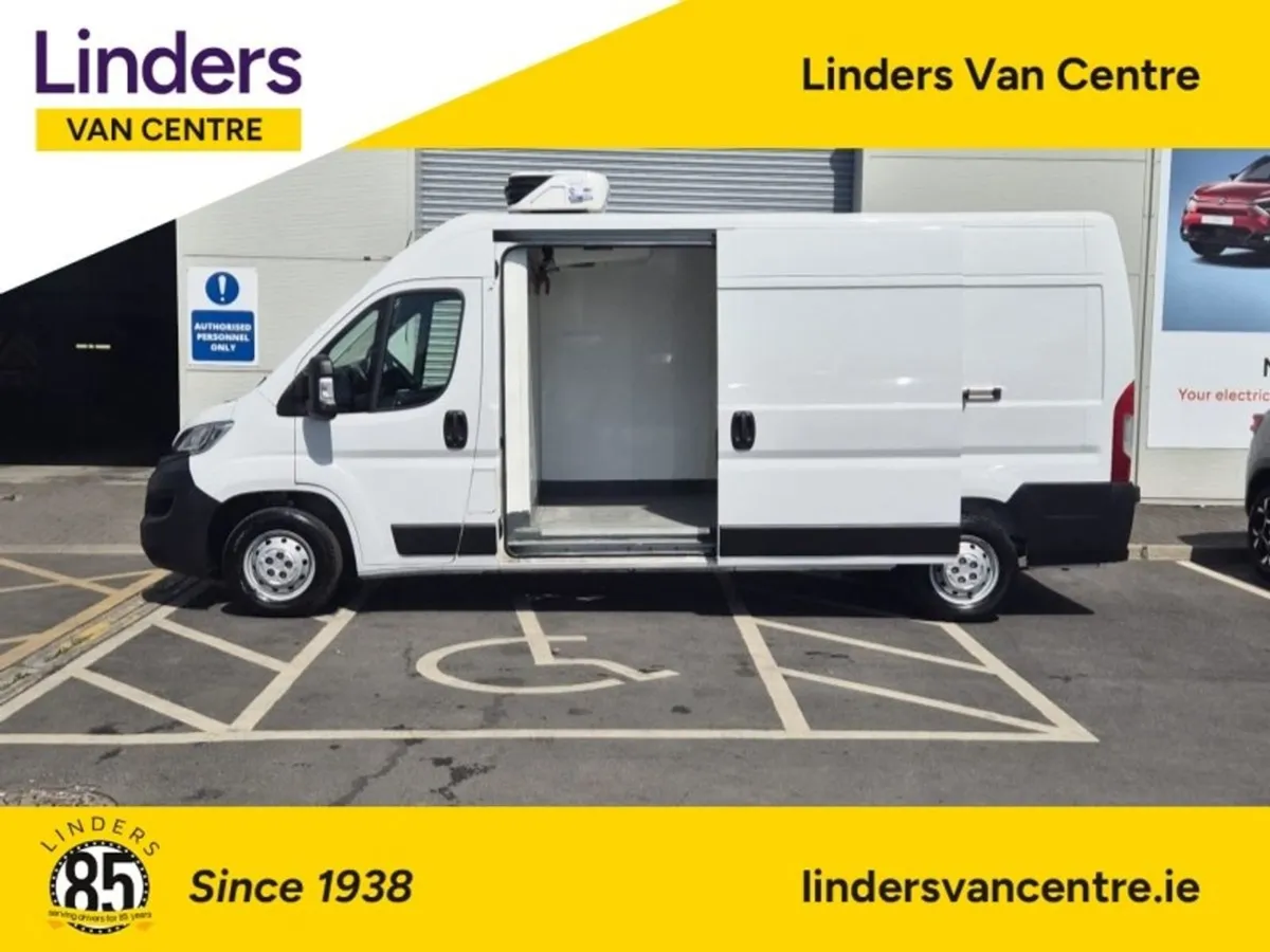 Opel Movano LWB Freezer With Plug IN - Image 4