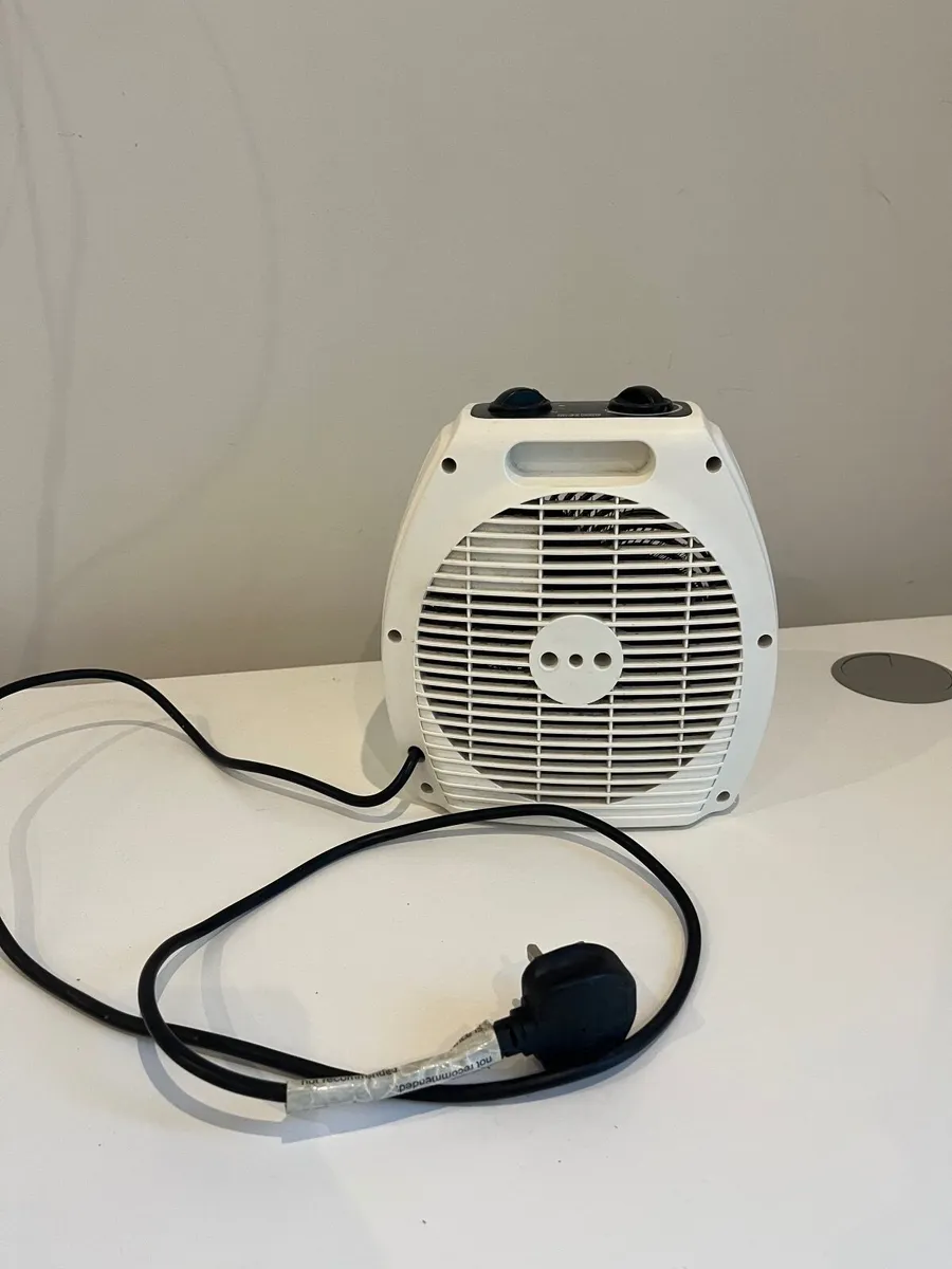 Small electric fan heater - Image 3