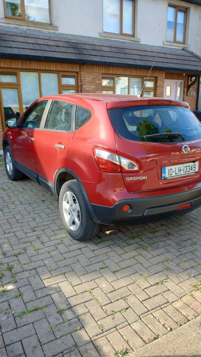 Nissan Qashqai 2010 - Image 2