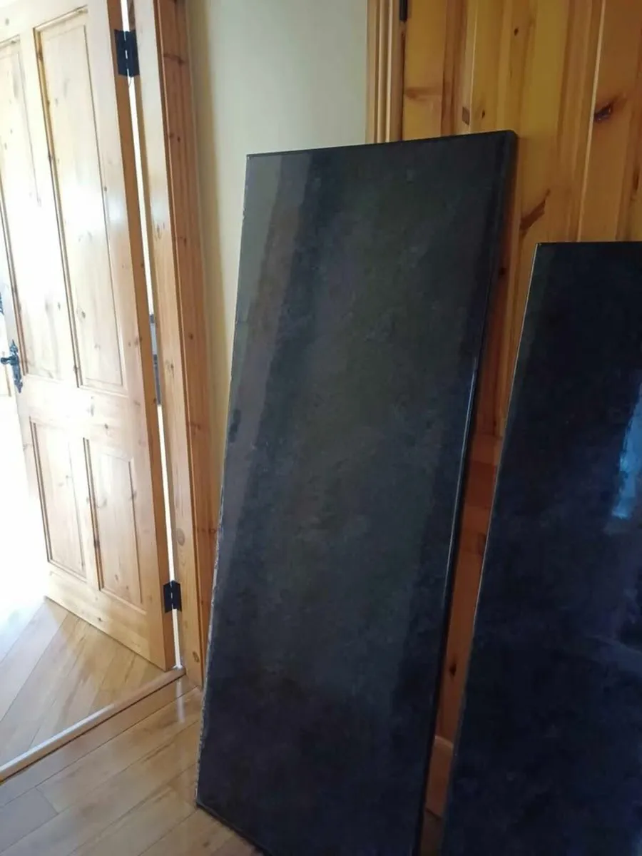 High shine black worktops with gold fleck - Image 2