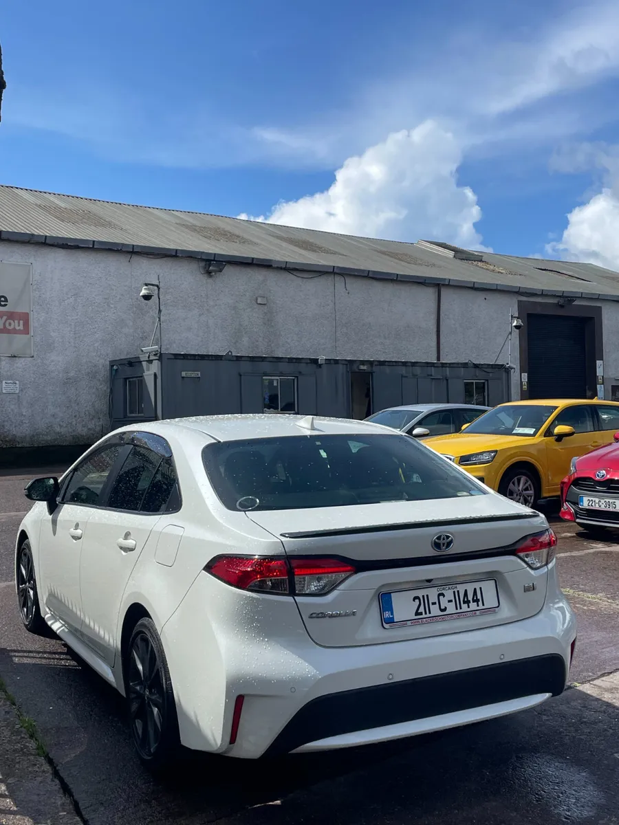 Toyota Corolla 2021 - Image 3
