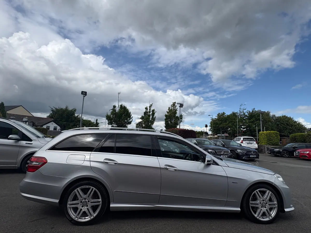 2011 Mercedes-Benz E250 AMG Estate 7 Seat - Image 4