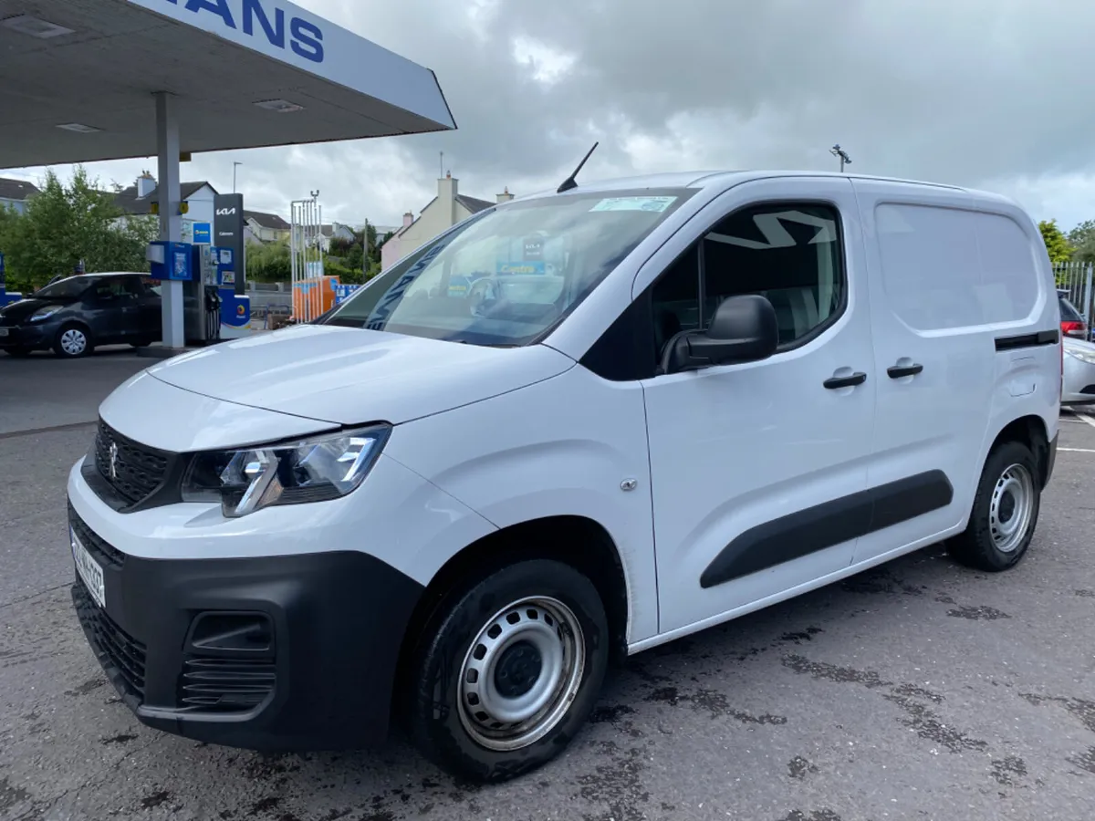 Peugeot Partner Active 1.5 Blue HDI 100 6.3 2 2022 - Image 4