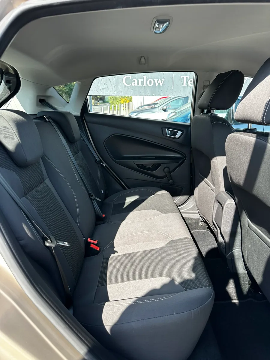 2017 Ford Fiesta 1.25 Titanium. - Image 4