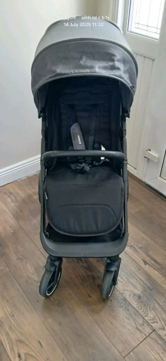 Stroller - Image 2