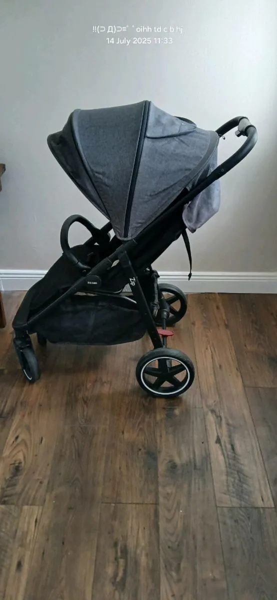 Stroller - Image 1