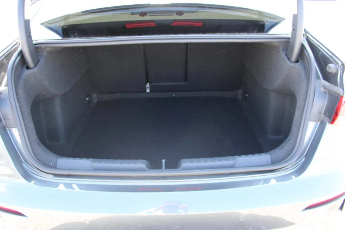 Audi A3 1.0 Auto S-Line - Image 4