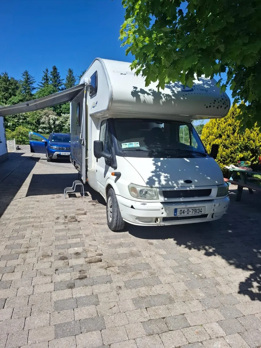 Camper van - Image 2