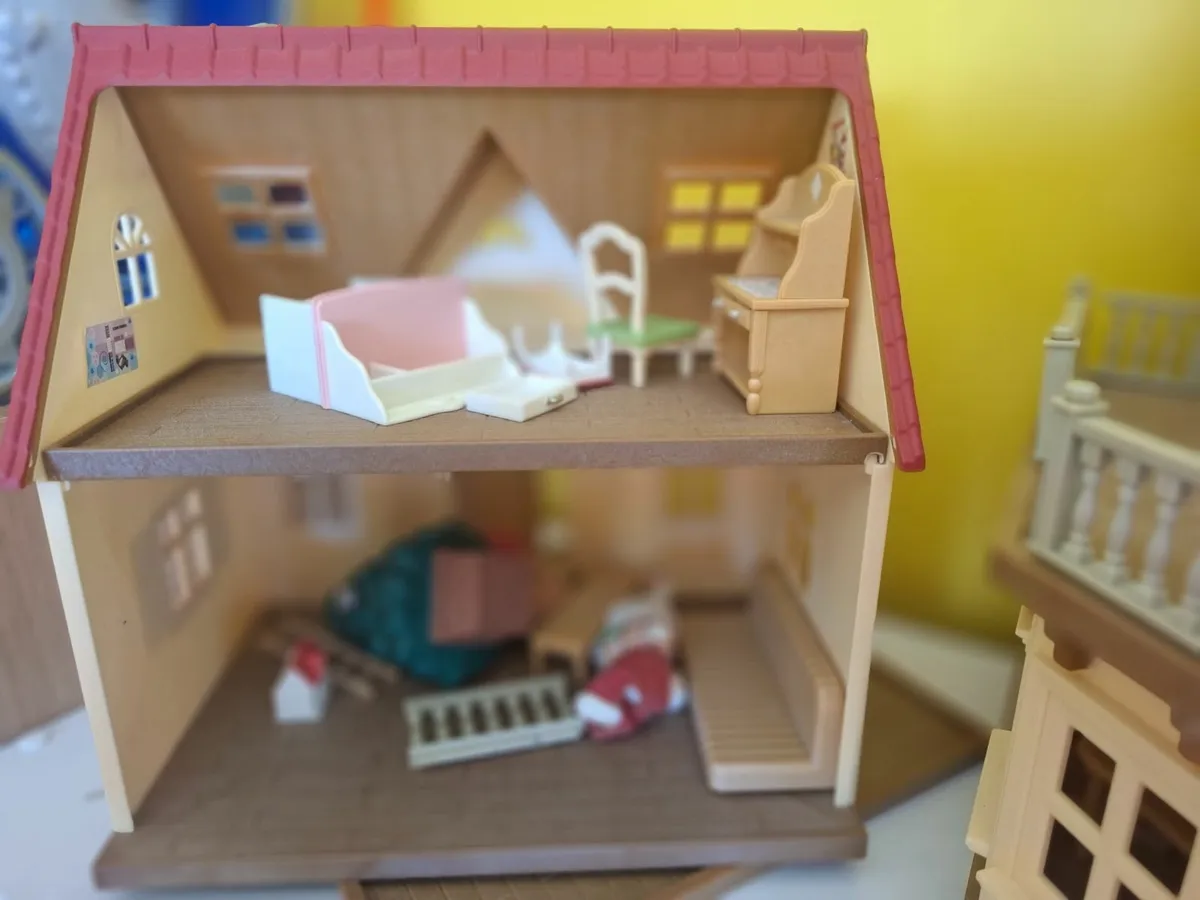 Toys - Image 3