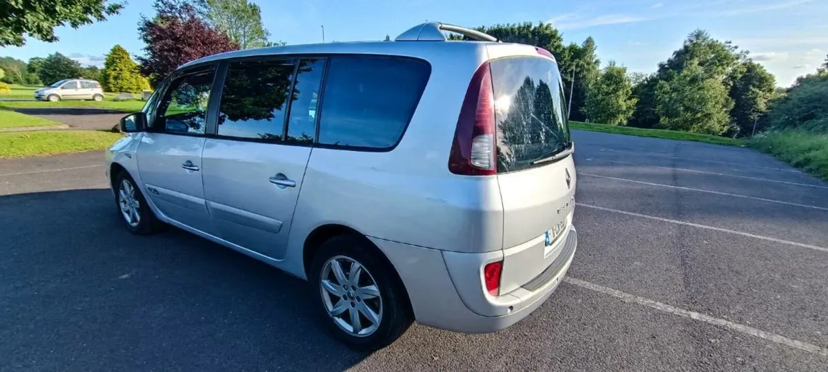Renault Espace 2011 - Image 4