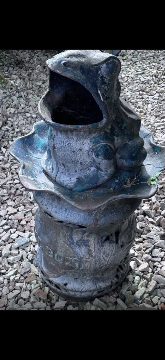 Garden frog ornament - Image 1
