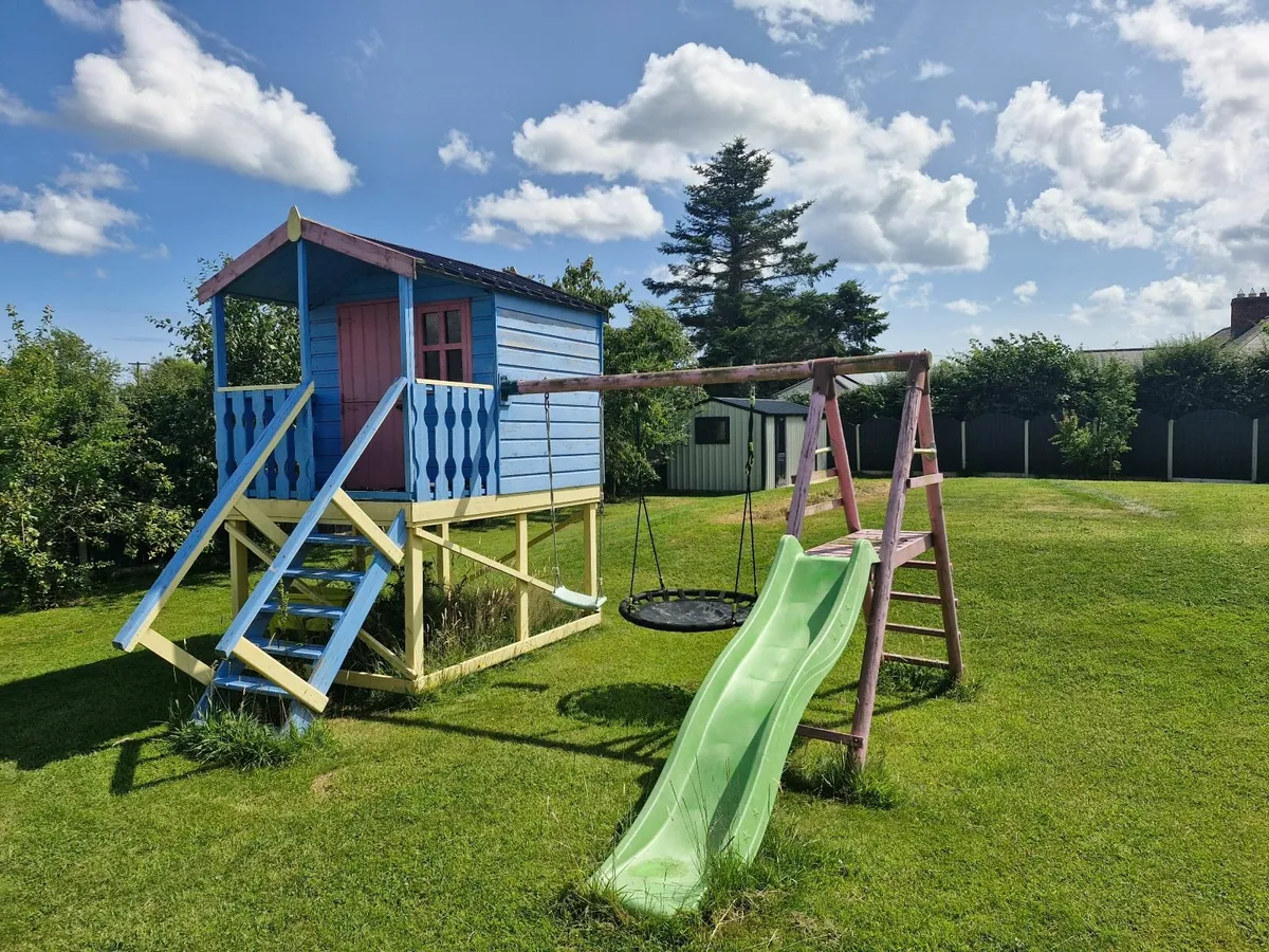 Play house - Image 1