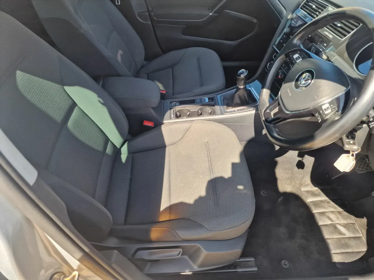 Volkswagen Golf 2020 - Image 3