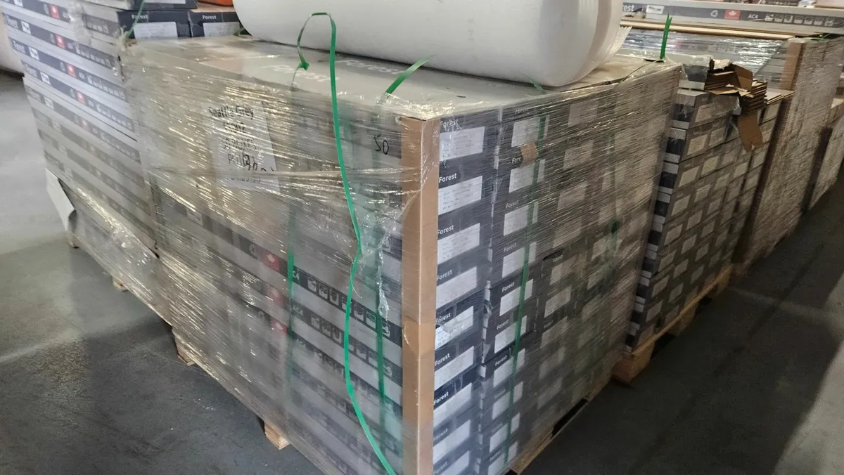 12mm click flooring - Athlone warehouse - Image 1