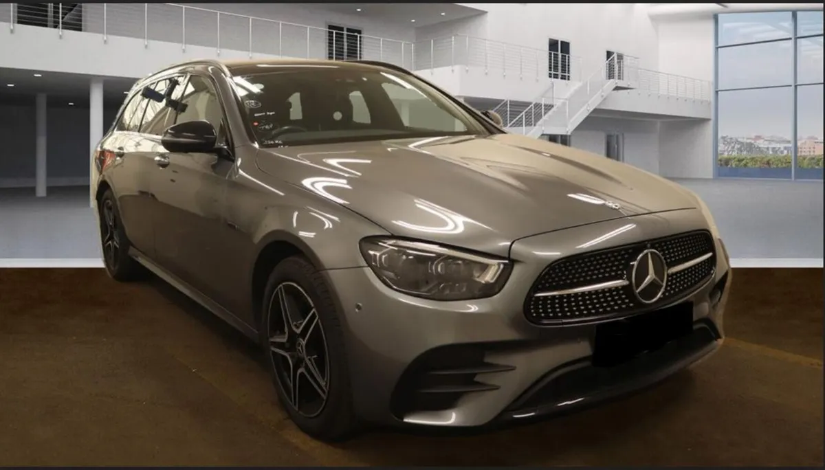 MERCEDES-BENZ E CLASS AMG LN NGT ED PRM + DE LINE - Image 1