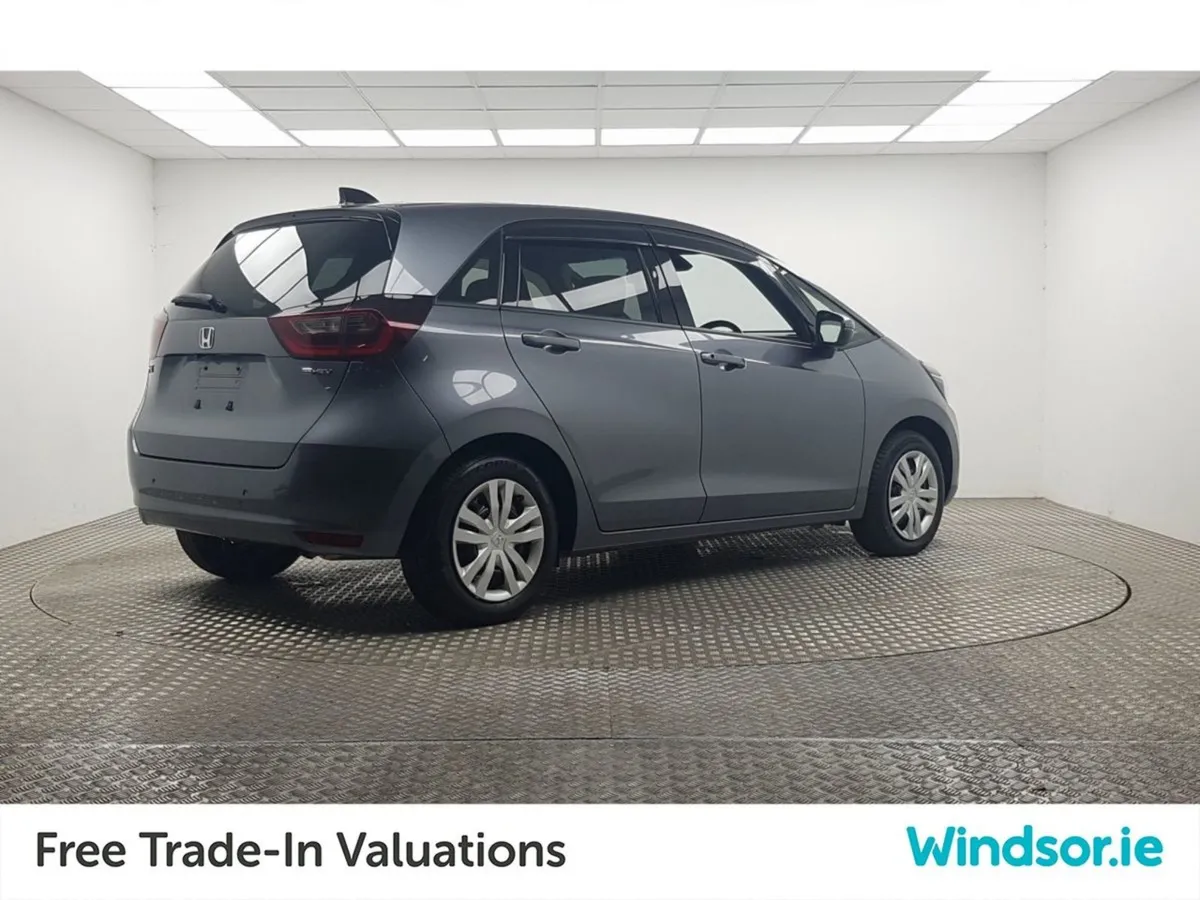 Honda Fit 1.5 Hybrid - Image 3