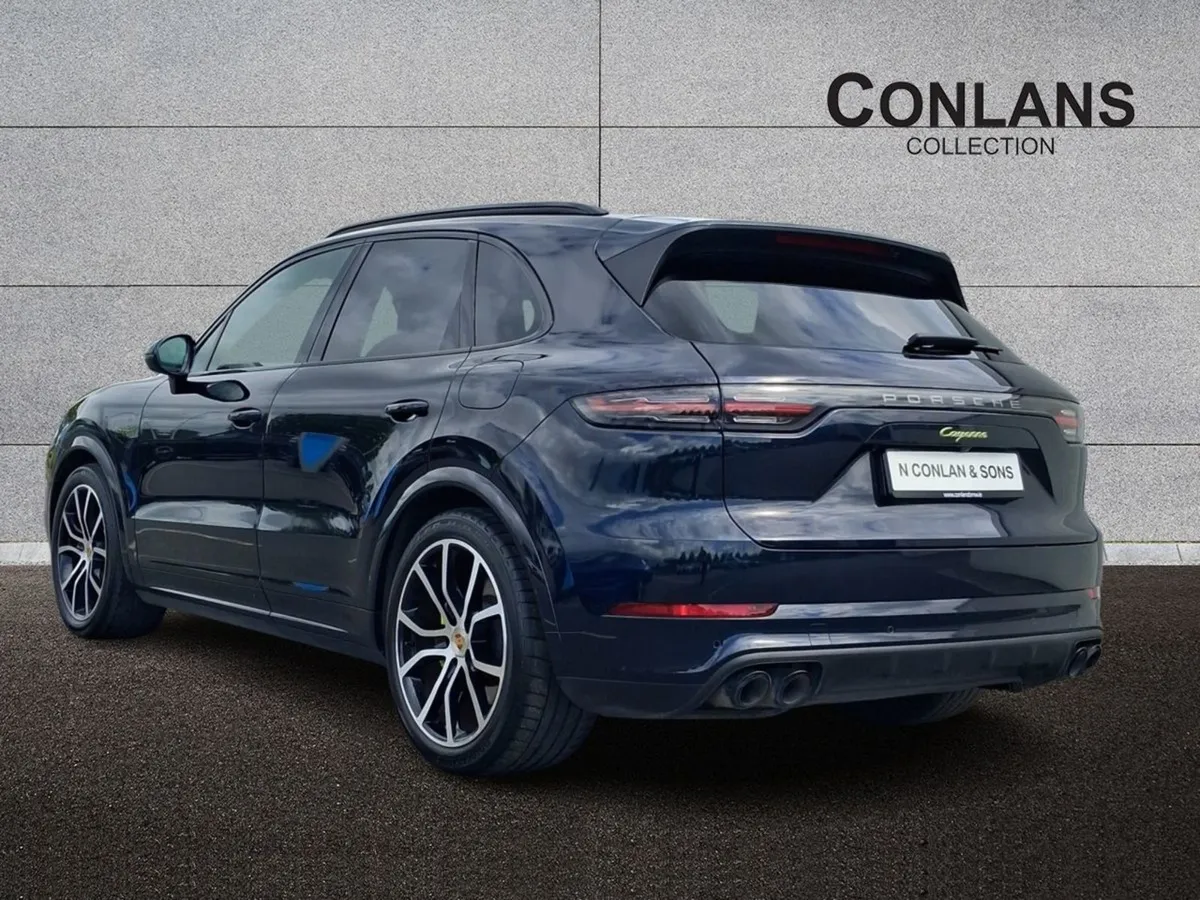 Porsche Cayenne 3.0 V6 E-hybrid 4WD Auto - Image 3