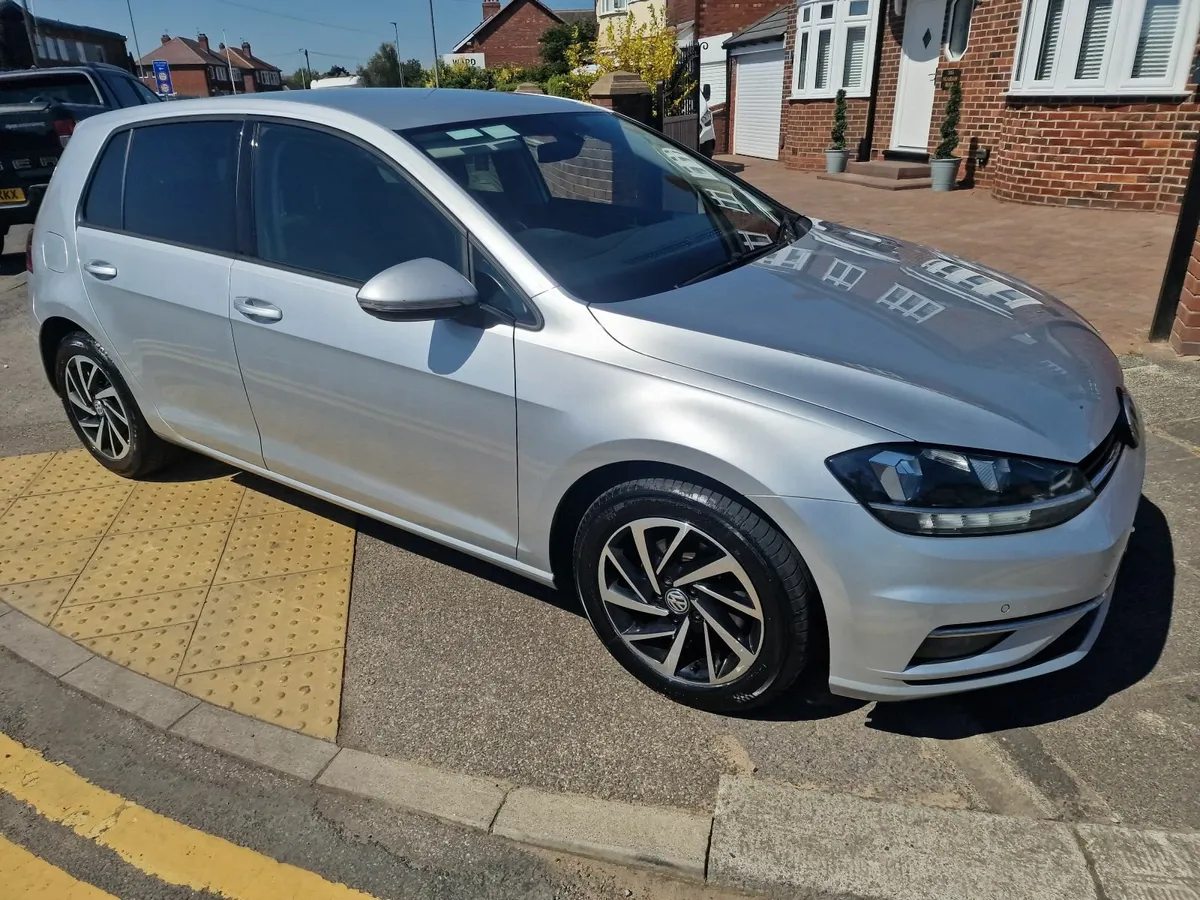 Volkswagen Golf 2020 - Image 1