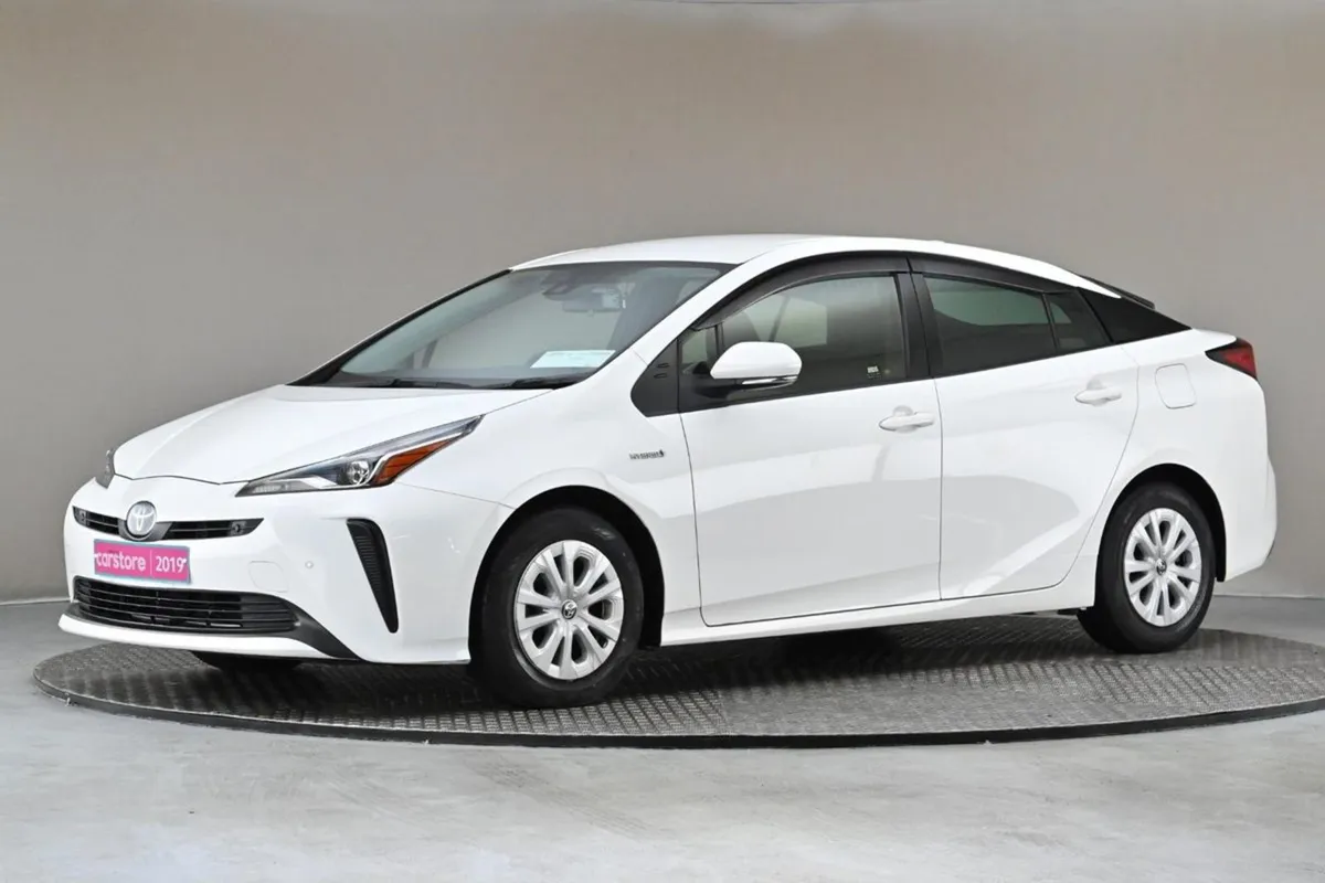 Toyota Prius 1.8 Hybrid Face Lift Model 10  Adroi - Image 4