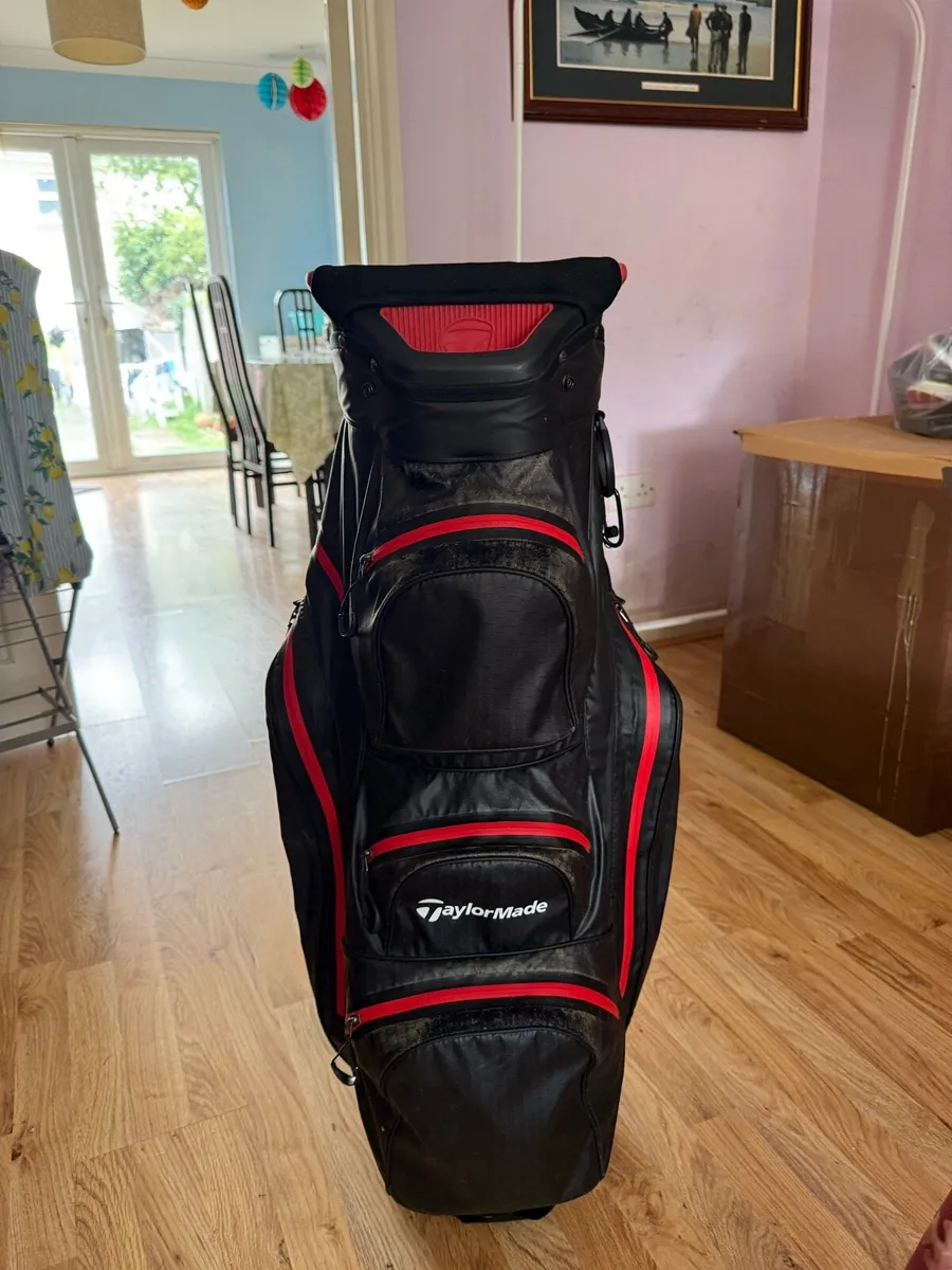 TaylorMade Storm Dry Cart Bag - Image 3