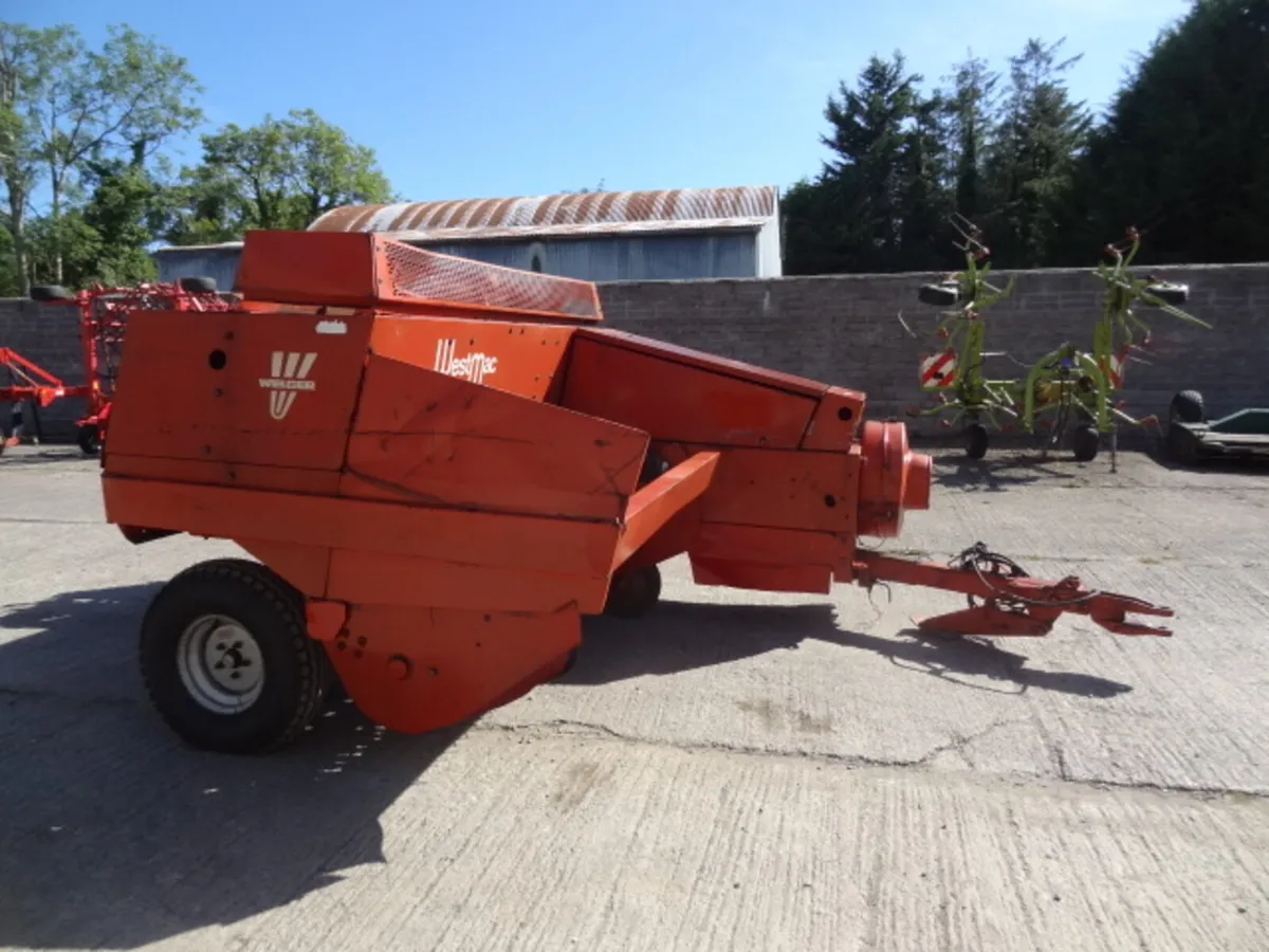 Welger AP630 Conventional Square Baler - Image 2