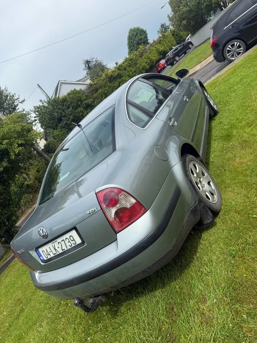 2004 VW Passat - Image 4
