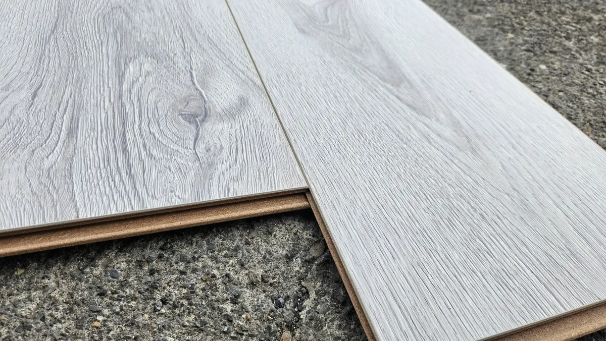 8mm miami grey click Flooring. - Image 4