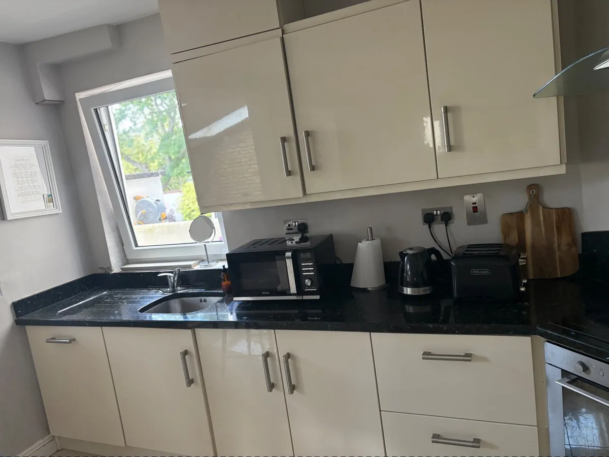 Kitchen - Image 3