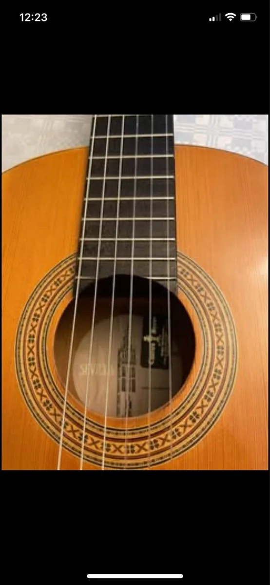 Guitars - Image 4