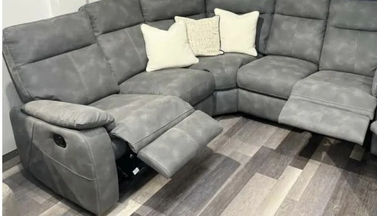 Reclining Corner Sofa - Image 4