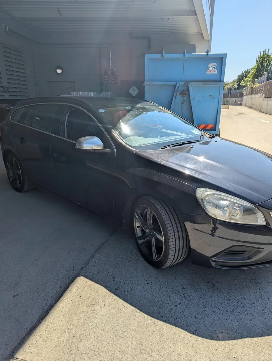 Volvo V60 2012 - Image 4