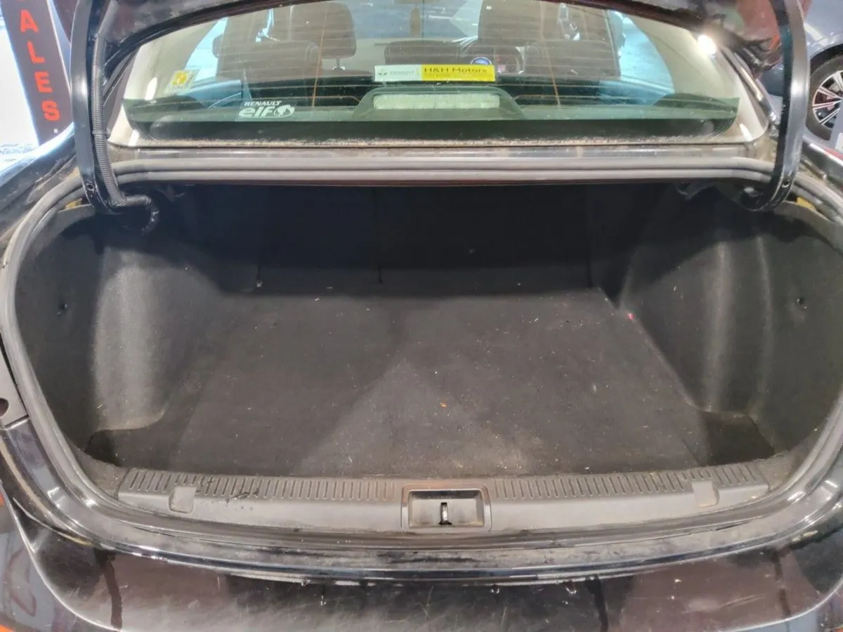 Renault Fluence 1.5 DCI 95 Limited - Image 4