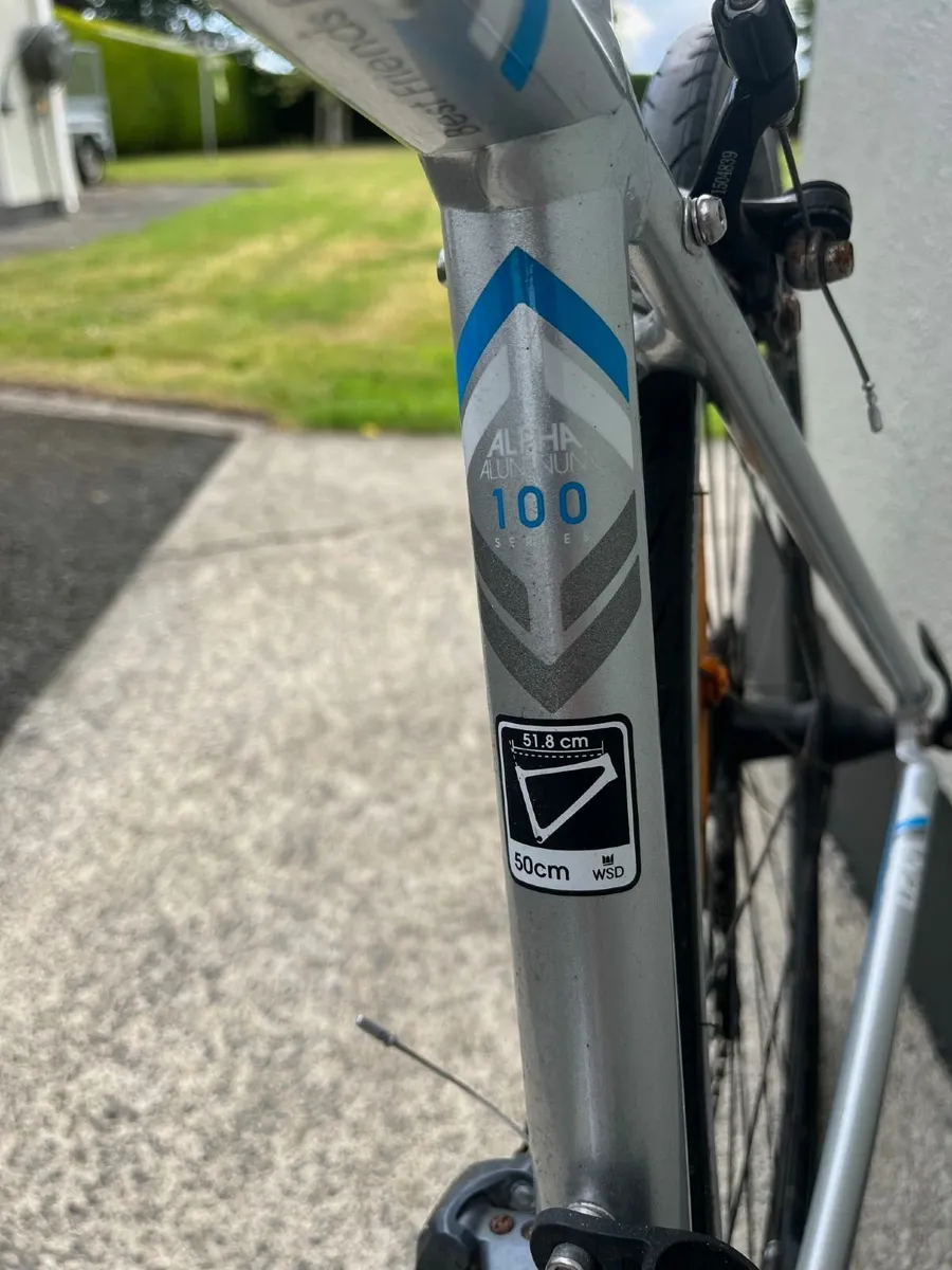 Ladies Trek Road Bike - Image 2