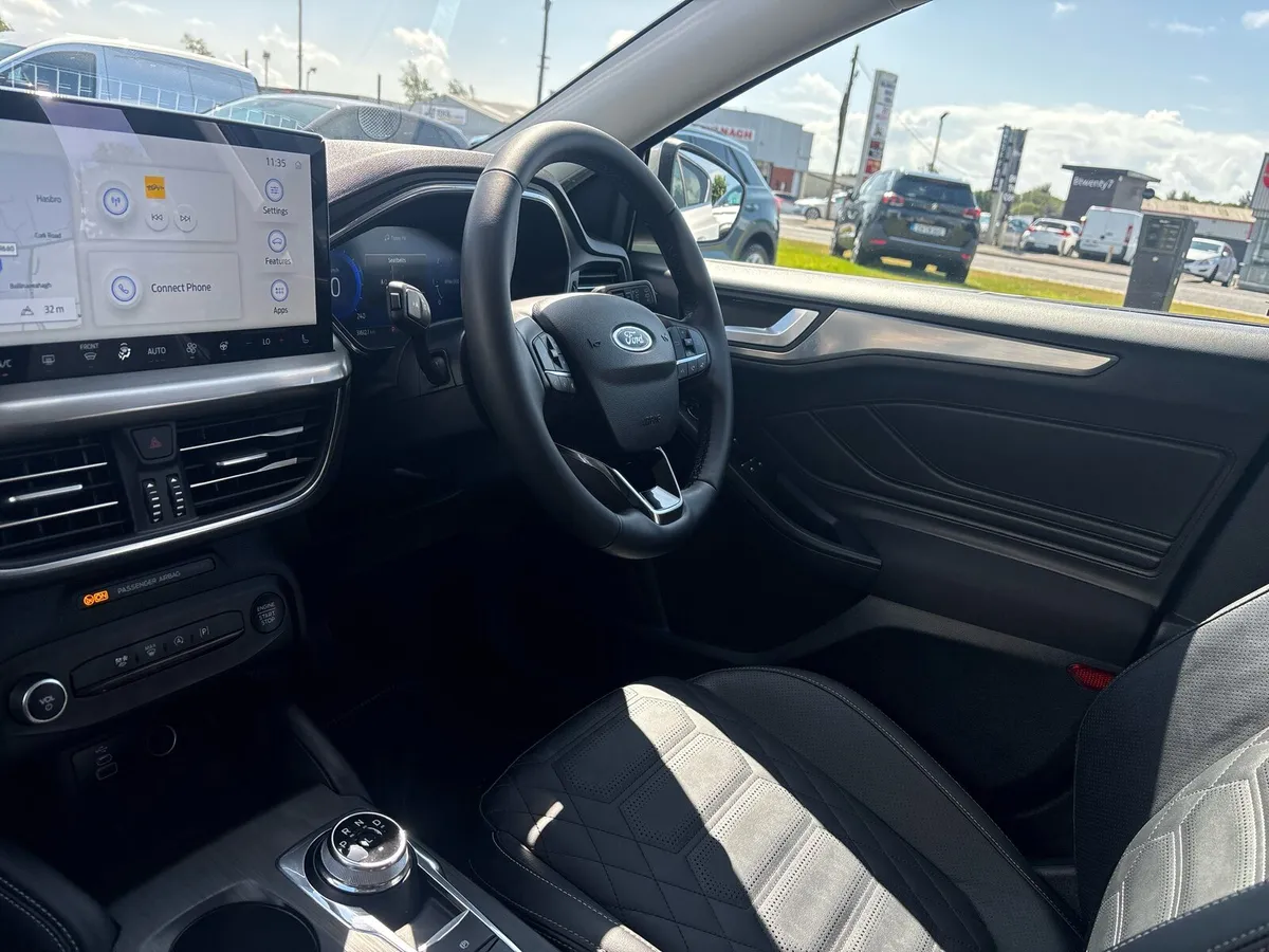 Ford Focus 1.5L EcoBlue 115PS Titanium X Auto - Image 3