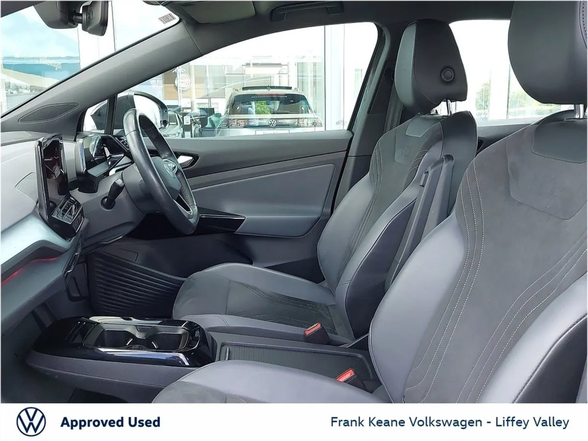 Volkswagen ID.4 77kwh Life 204HP  manganese Grey - Image 4