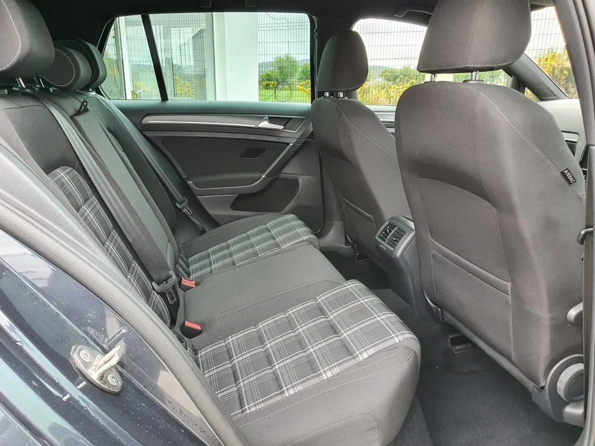 VW GOLf GTD - Image 4