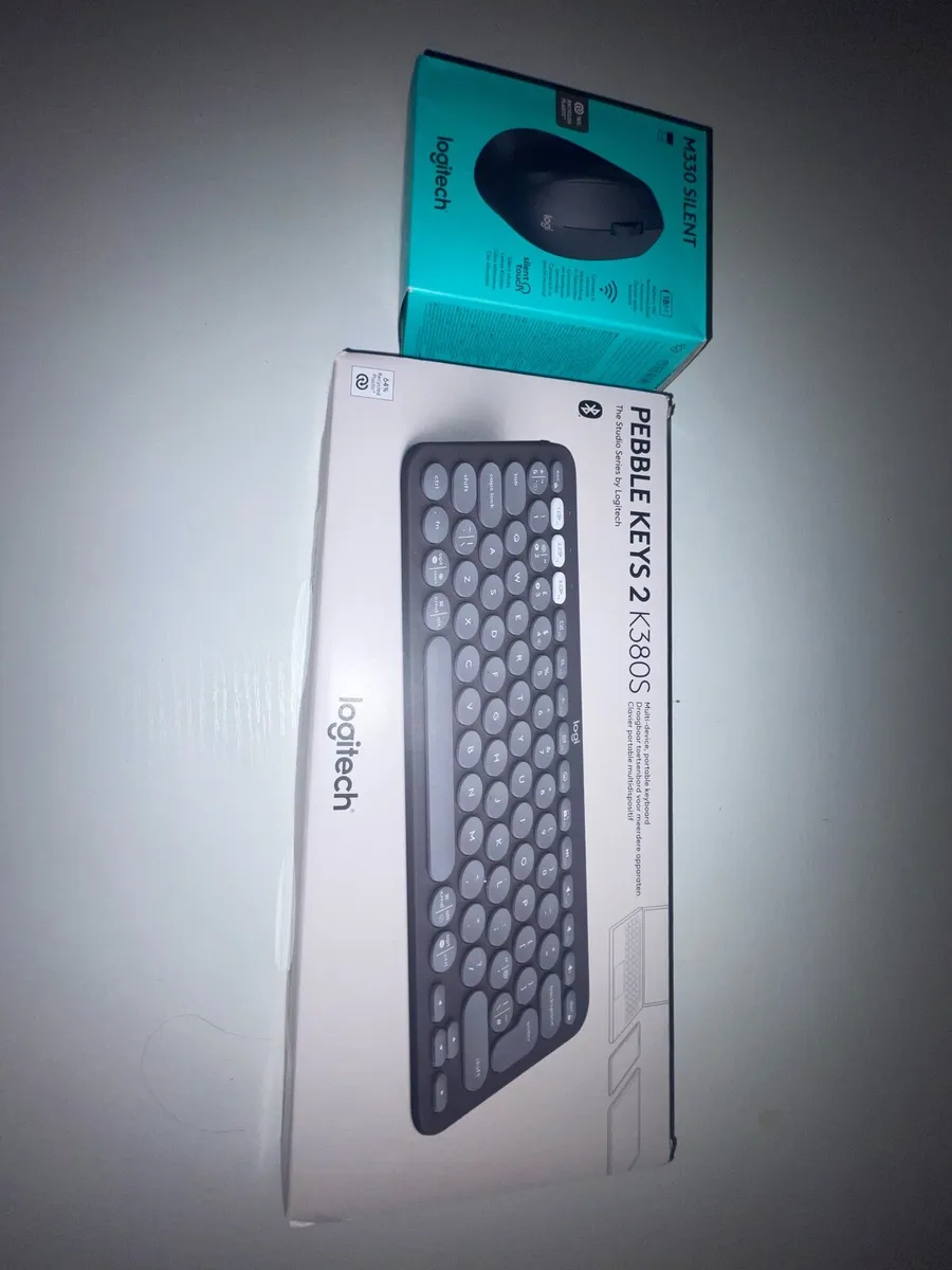 Wireless Logitech mouse + keyboard - Image 3