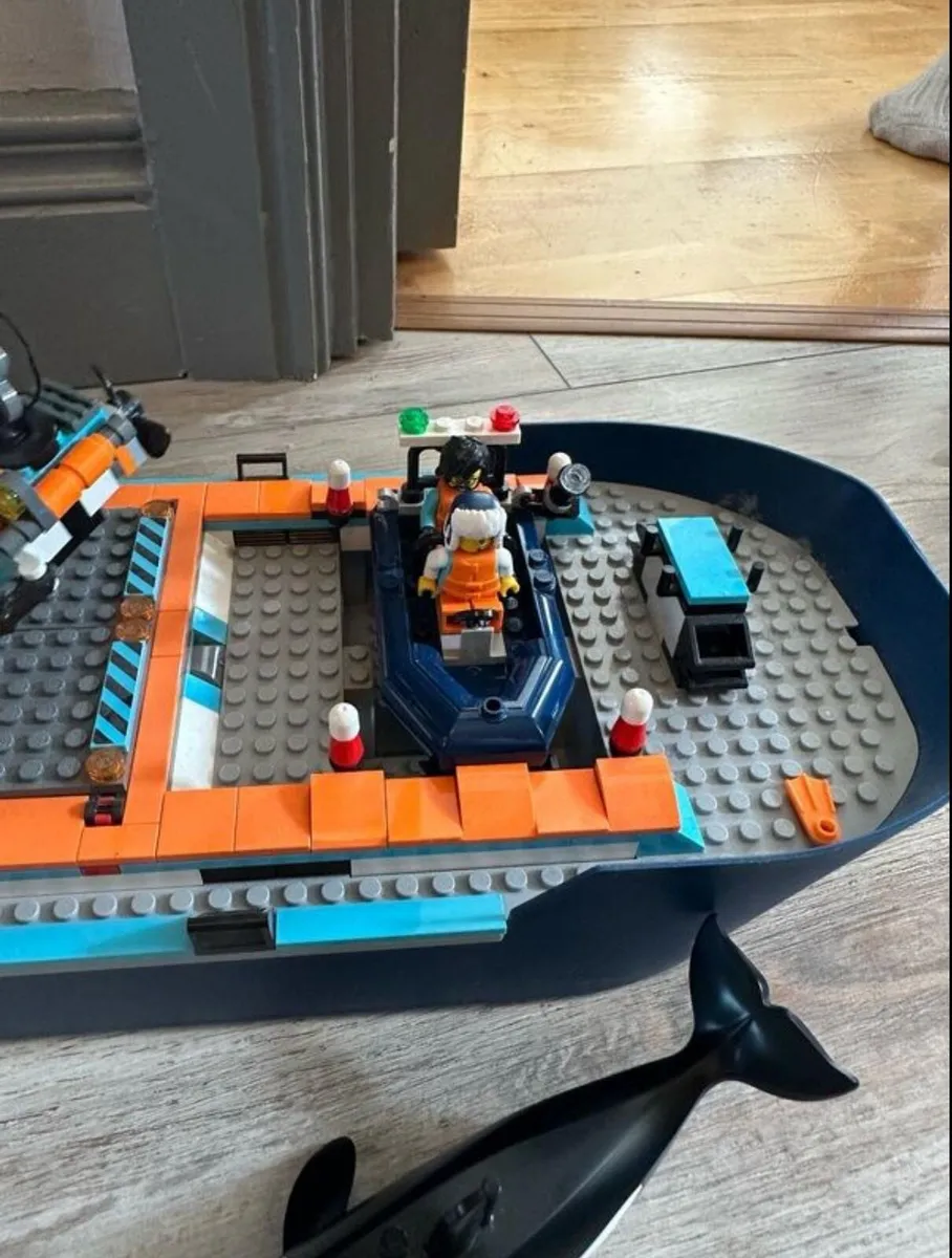 Lego - Image 2