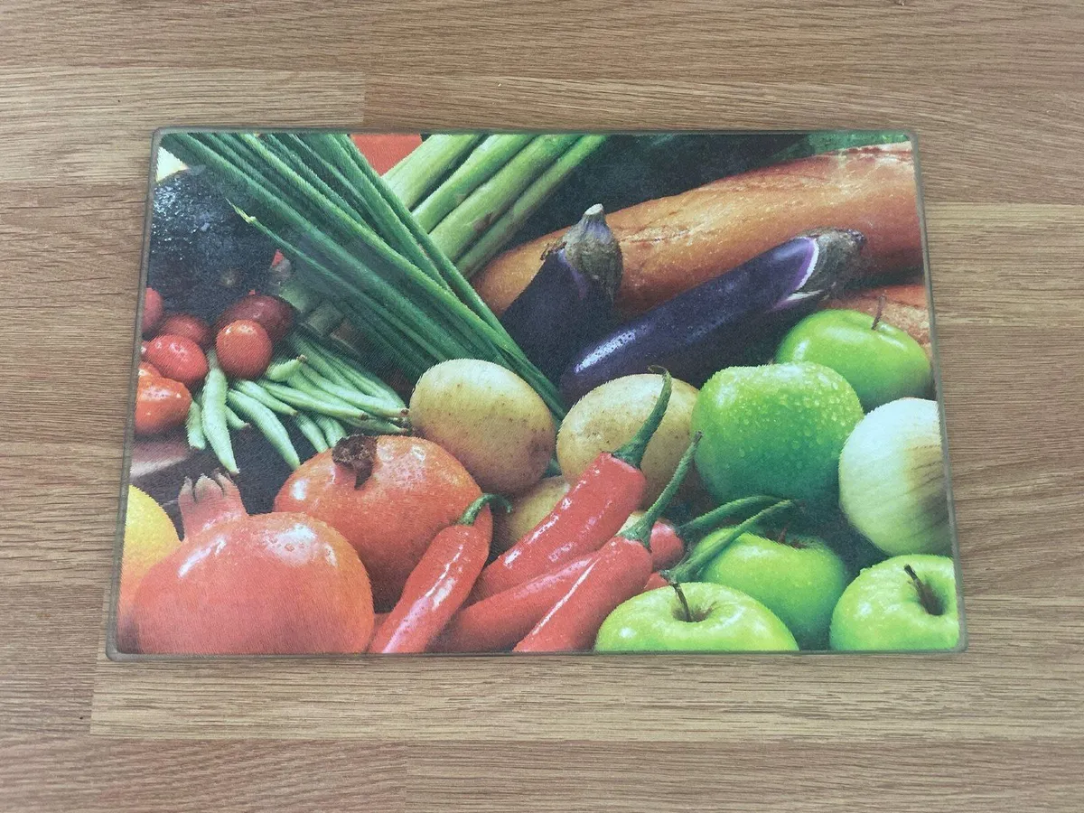 Glass chopping board