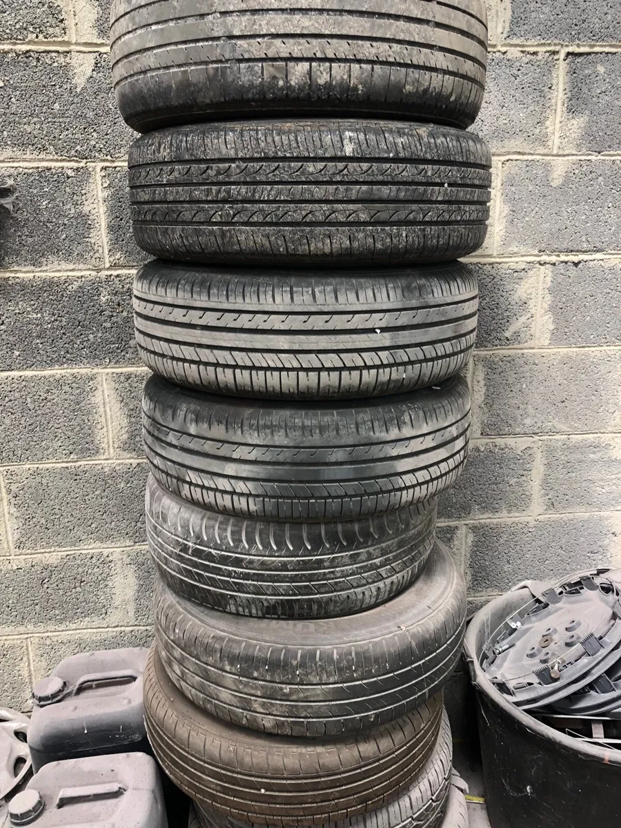 Large selection of 195/65/15 tyres