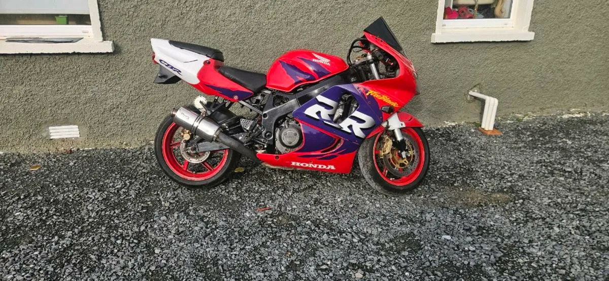 Honda fireblade - Image 2