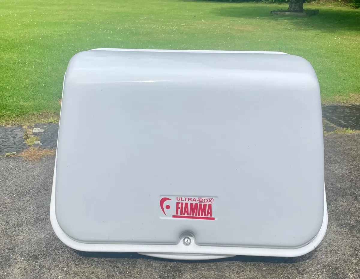 Fiamma Ultra Storage Box 320 - Image 1