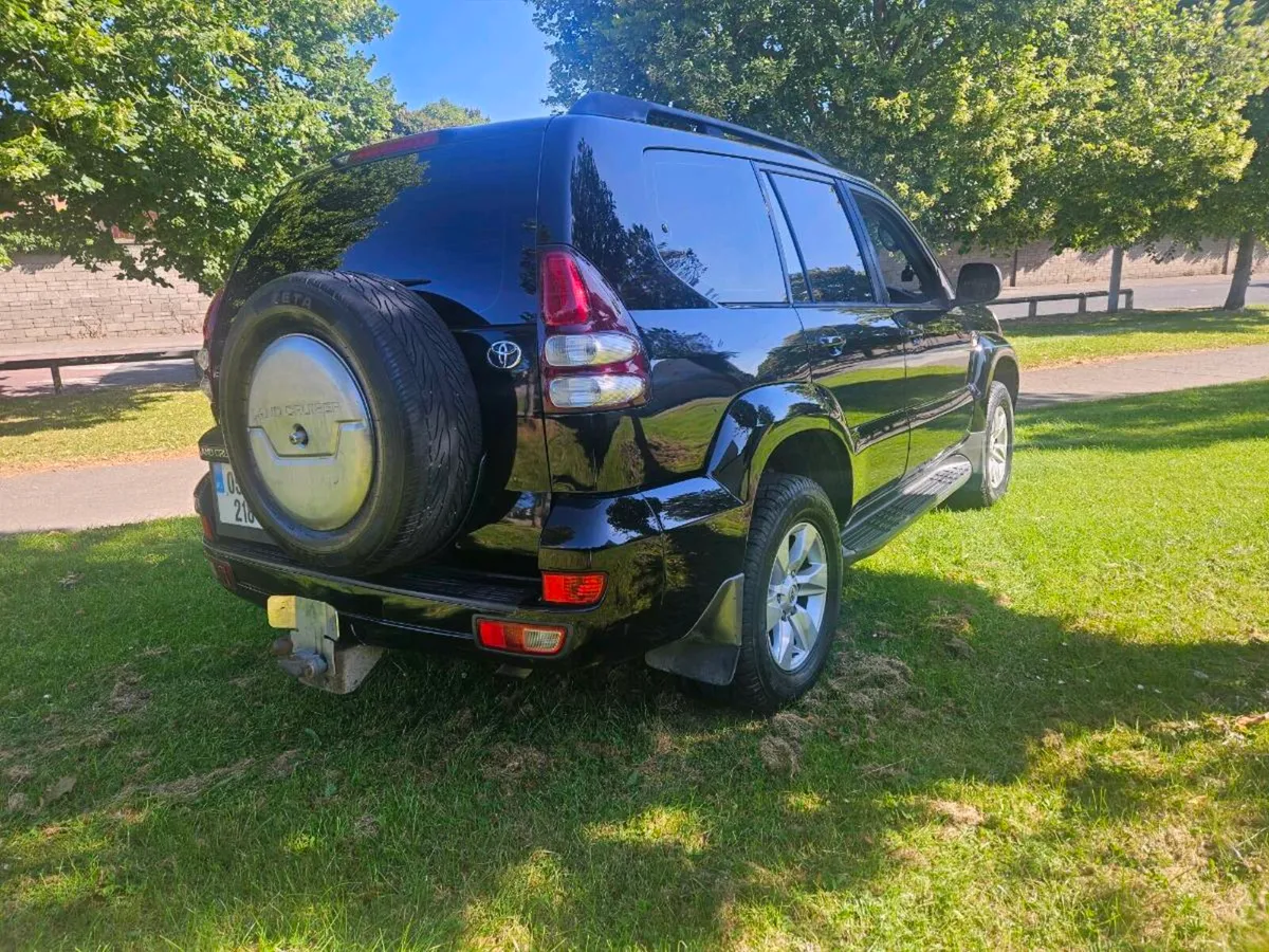 TOYOTA LANDCRUISER CREWCAB - Image 4