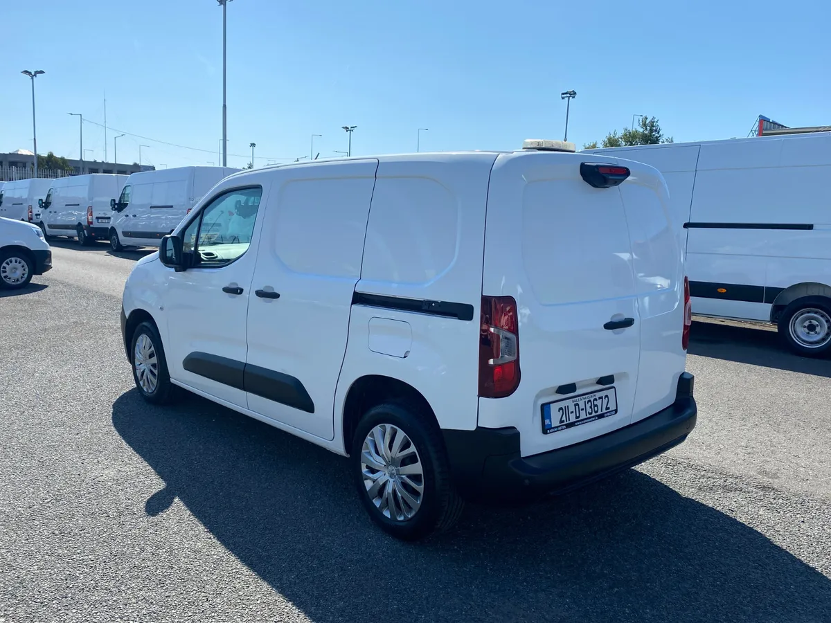 2021 Peugeot Partner Professional 1.5HDI 100BHP - Image 4