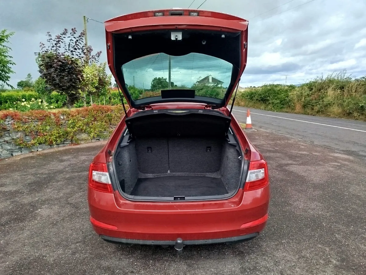 Skoda Octavia 2016 - Image 4