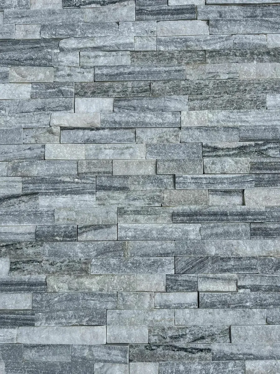 Cloudy Grey split face cladding tiles - Image 2