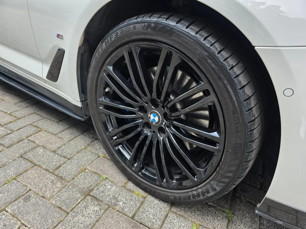 2018 BMW 530E G30 M-SPORT AUTO. - Image 4