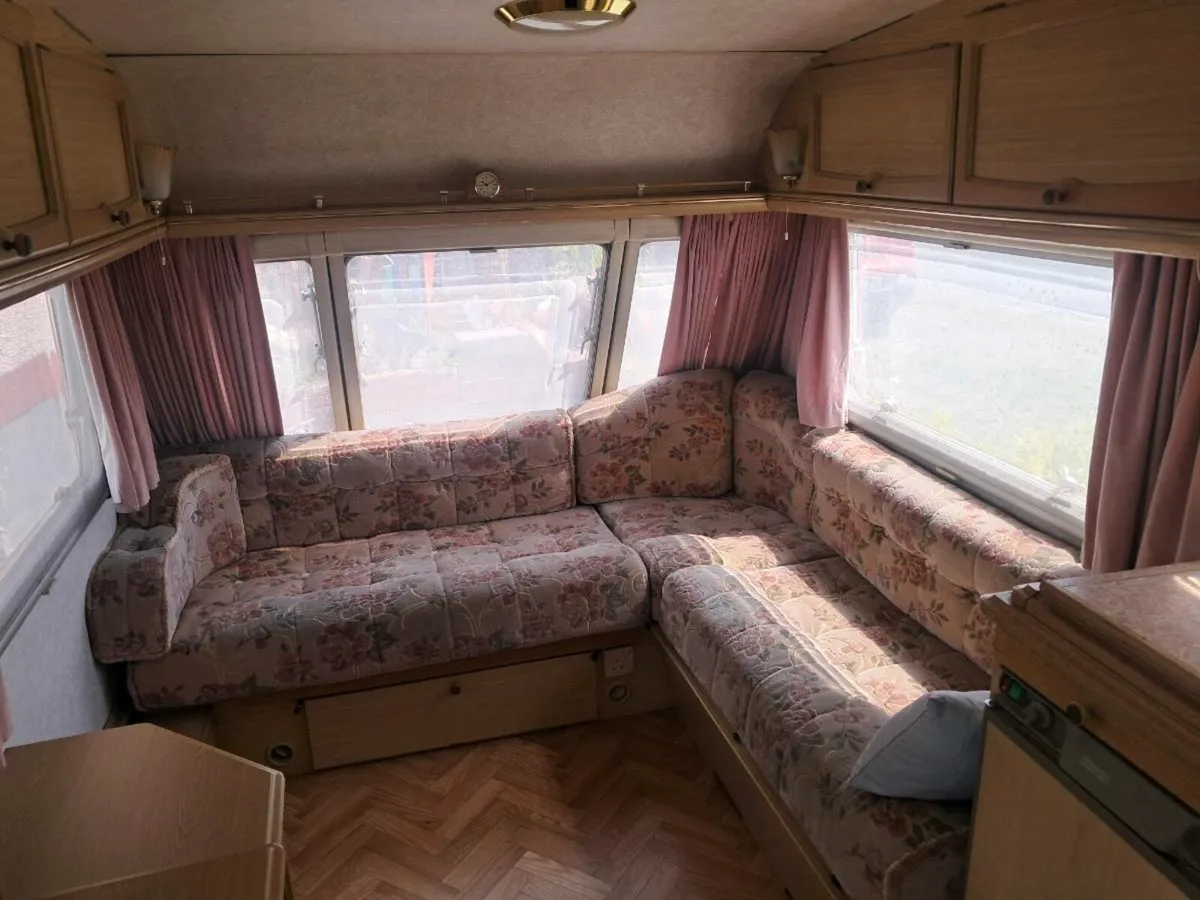 2 Berth caravan - Image 2