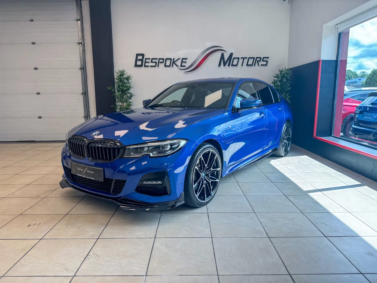 BMW 330e Msport - Image 1